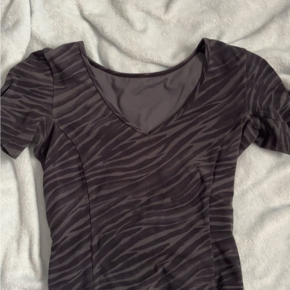 Lululemon Gray Zebra Print Women's Top